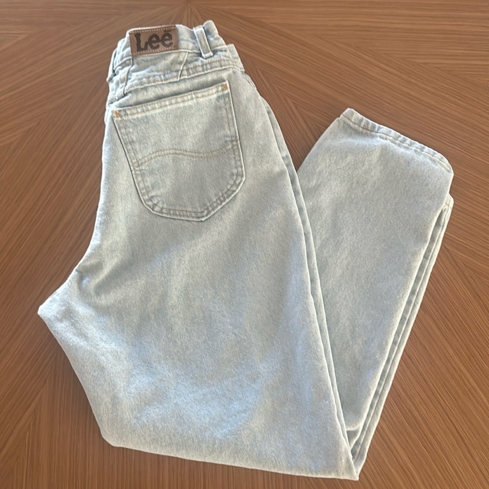 VINTAGE STRAIGHT LEG LEE JEANS